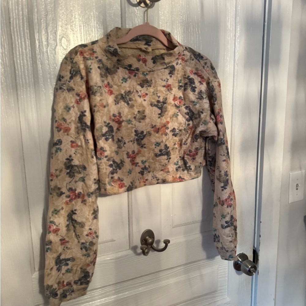 POL Cream Top with Vintage Floral Design